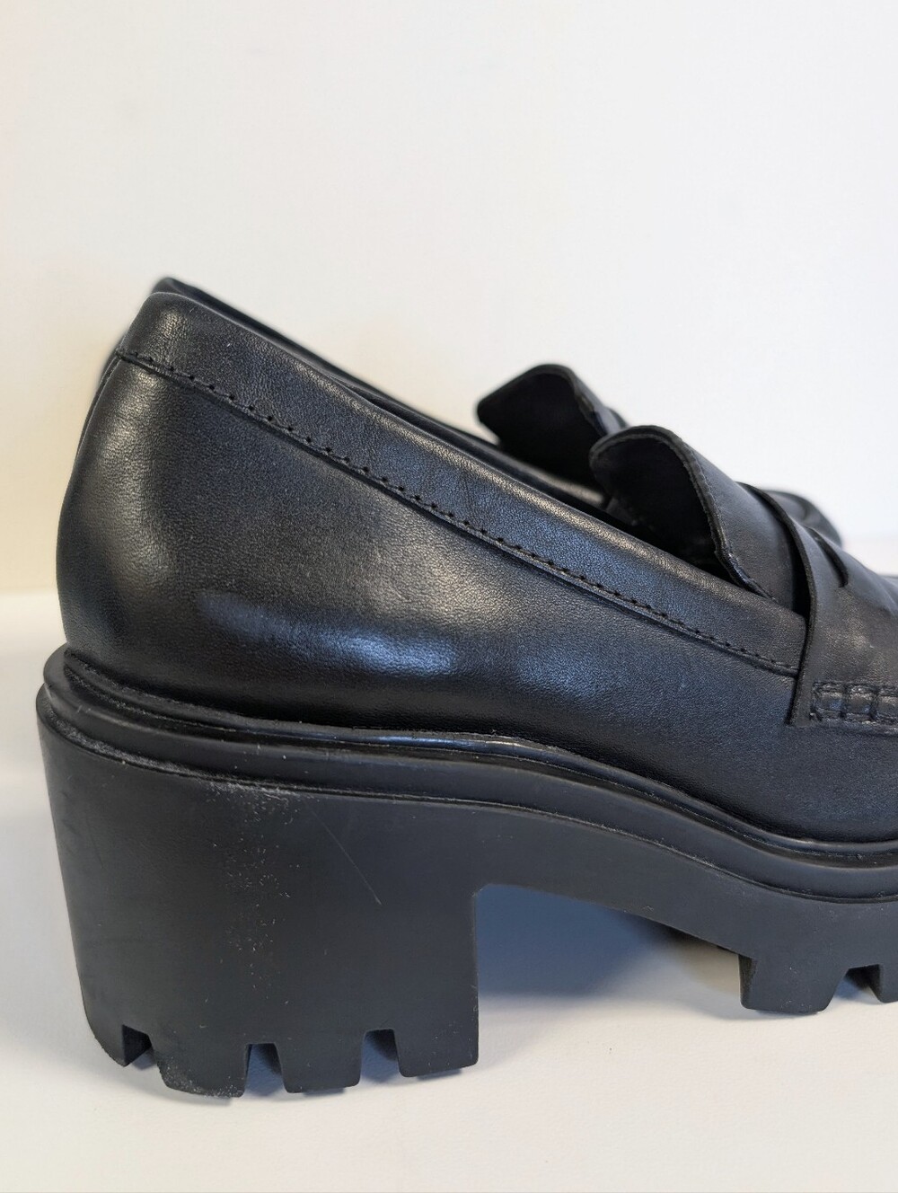 SCHUTZ Christie Black Leather Chunky Lug Platform Loafers 6.5B - Picture 8 of 15